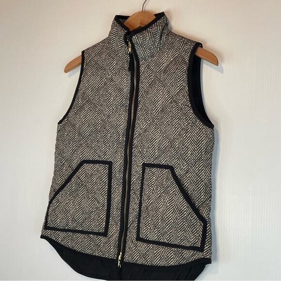 J. Crew herringbone quilted style full zip vest with pockets black trim size XS - Picture 6 of 13